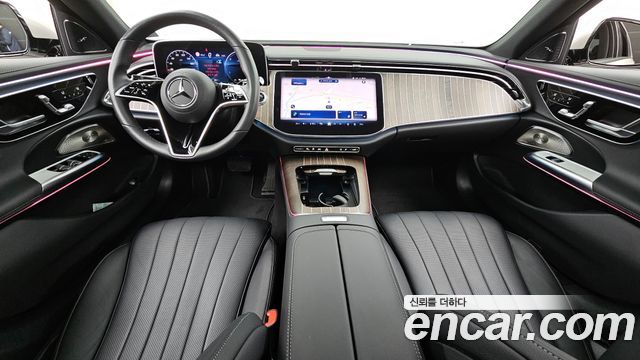 Mercedes-Benz E-Class E350e 4MATIC