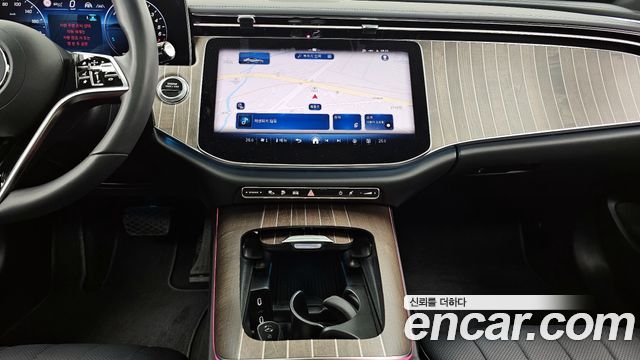Mercedes-Benz E-Class E350e 4MATIC