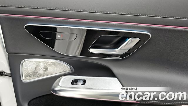 Mercedes-Benz E-Class E350e 4MATIC