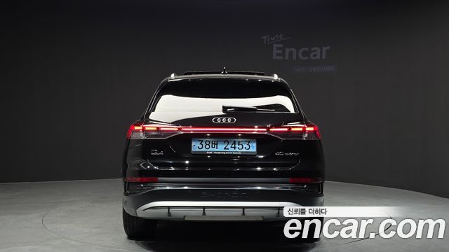 Audi Q4 e-tron 40 Premium