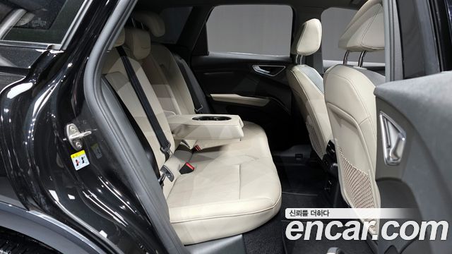 Audi Q4 e-tron 40 Premium