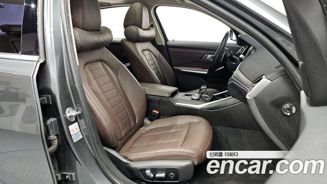 BMW 3-Series 320d Luxury