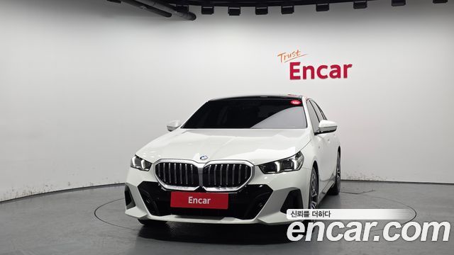 BMW 5-Series 523d M Sport