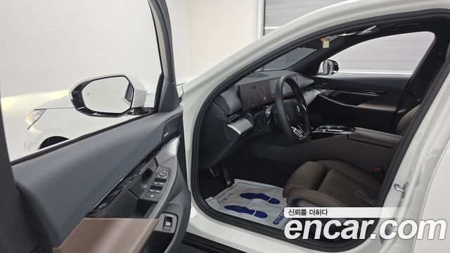 BMW 5-Series 523d M Sport