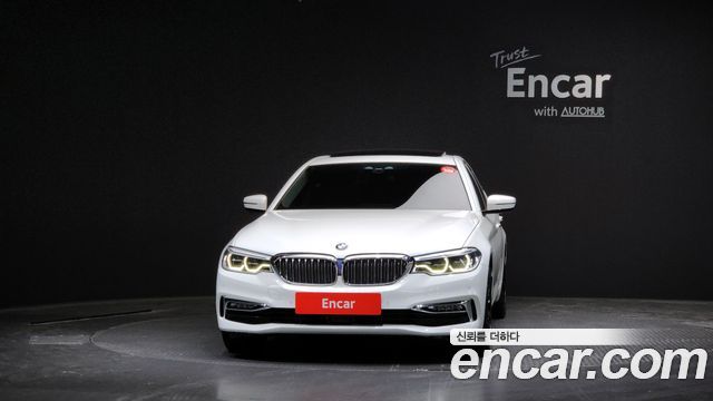BMW 5-Series 530i xDrive Luxury Plus