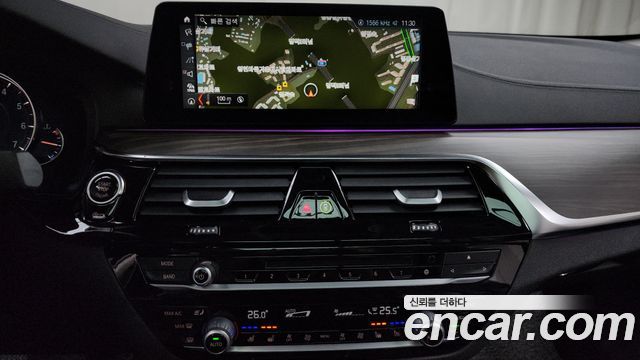 BMW 5-Series 530i xDrive Luxury Plus