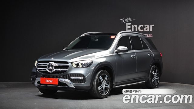 Mercedes-Benz GLE-Class GLE300d 4MATIC