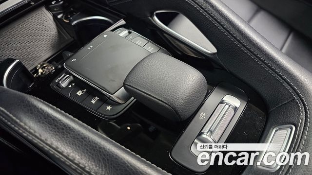 Mercedes-Benz GLE-Class GLE300d 4MATIC