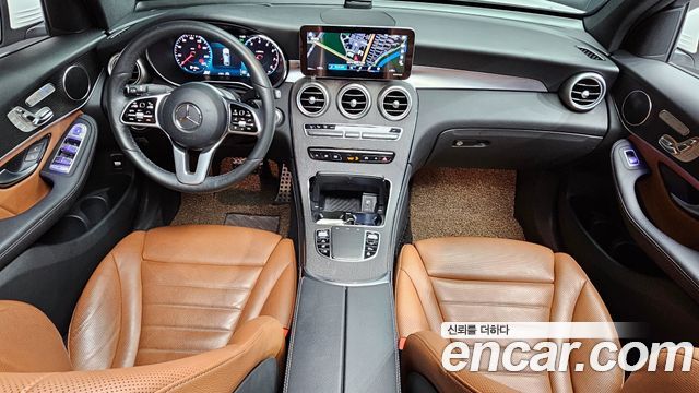 Mercedes-Benz GLC-Class GLC300 4MATIC Premium Coupe