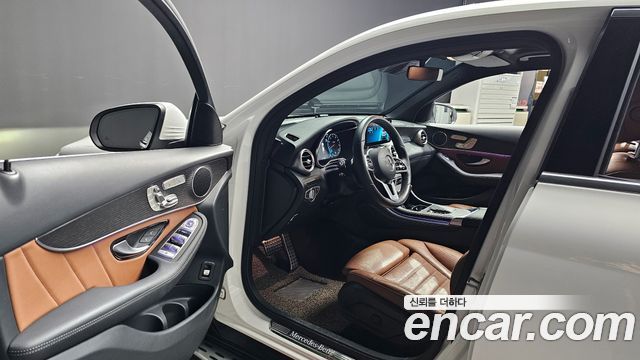 Mercedes-Benz GLC-Class GLC300 4MATIC Premium Coupe