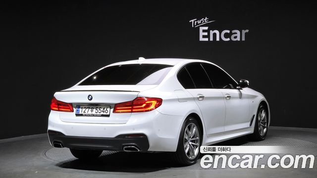 BMW 5-Series 530i M Sport Package Plus