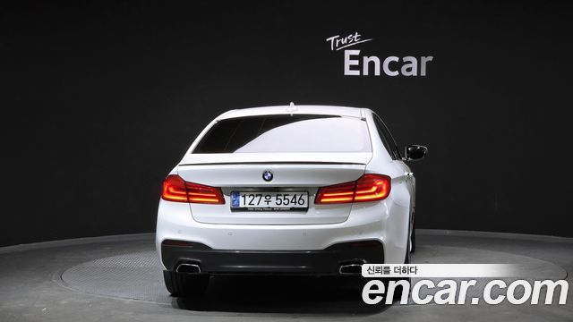 BMW 5-Series 530i M Sport Package Plus