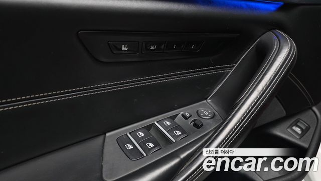 BMW 5-Series 530i M Sport Package Plus