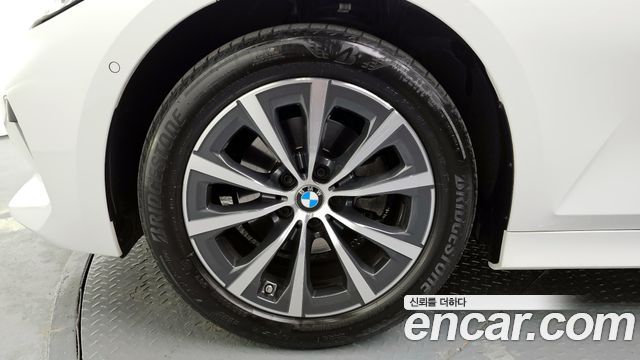 BMW 3-Series 320i Touring