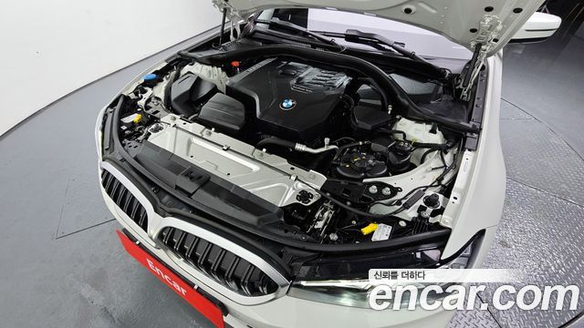 BMW 3-Series 320i Touring
