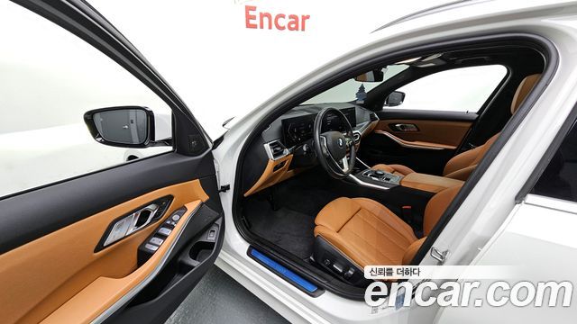 BMW 3-Series 320i Touring