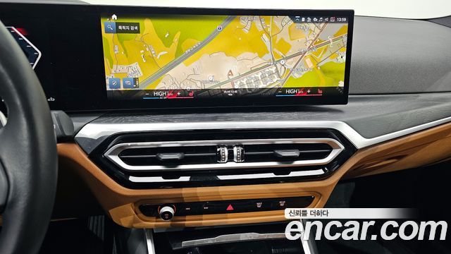 BMW 3-Series 320i Touring