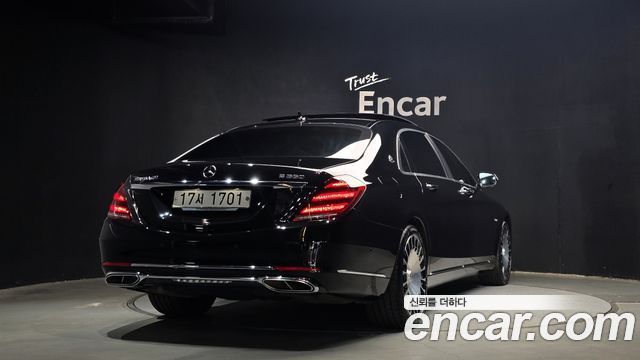 Mercedes-Benz S-Class Maybach S560 4MATIC