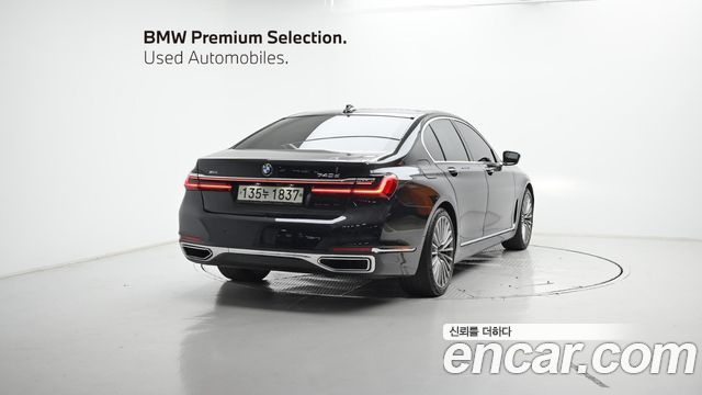 BMW 7-Series 740d xDrive Design Pure Excellence
