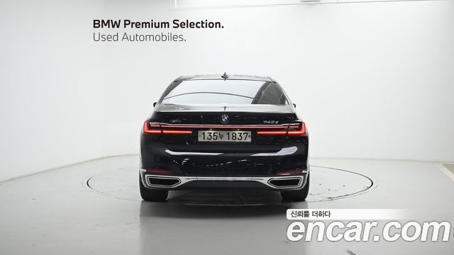 BMW 7-Series 740d xDrive Design Pure Excellence