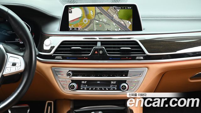 BMW 7-Series 740d xDrive Design Pure Excellence