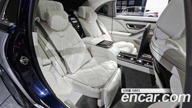 Mercedes-Benz S-Class Maybach S680 4MATIC Edition100
