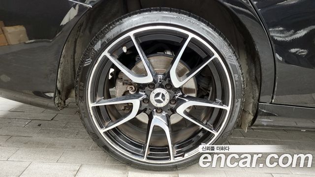 Mercedes-Benz C-Class C200
