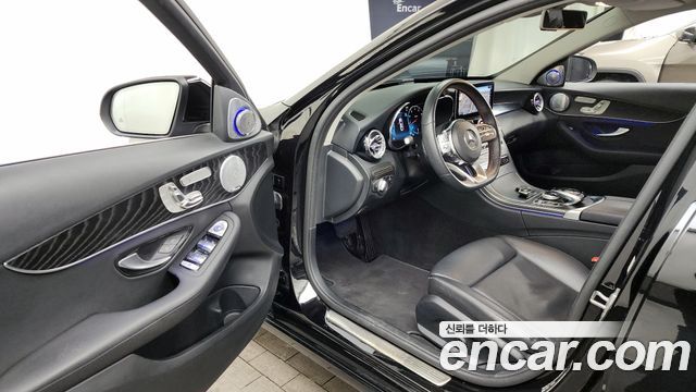Mercedes-Benz C-Class C200