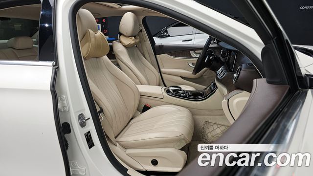 Mercedes-Benz E-Class E220d Exclusive