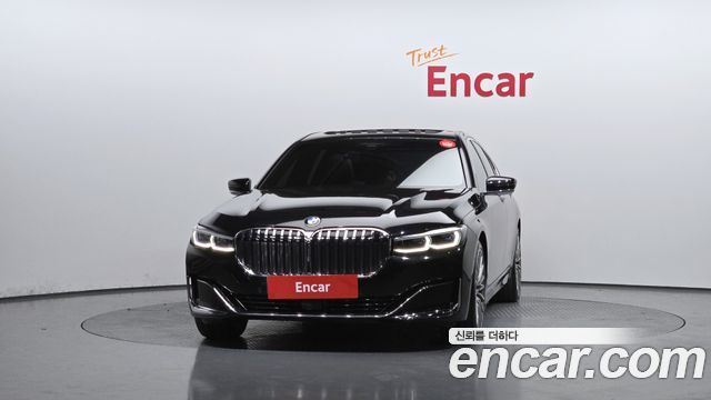 BMW 7-Series 740i Design Pure Excellence