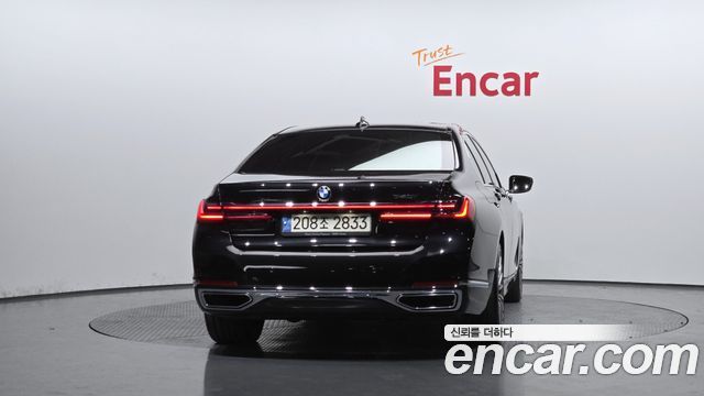 BMW 7-Series 740i Design Pure Excellence