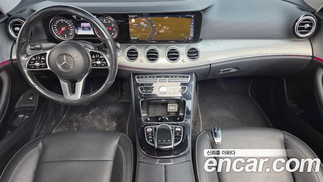 Mercedes-Benz E-Class E300 Avantgarde