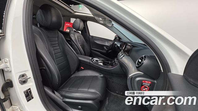 Mercedes-Benz E-Class E300 Avantgarde