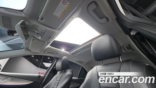 Mercedes-Benz E-Class E300 Avantgarde