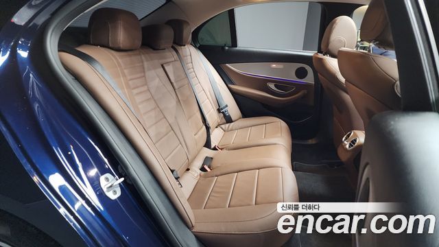 Mercedes-Benz E-Class E300 Avantgarde