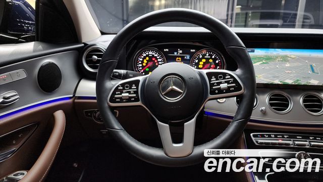 Mercedes-Benz E-Class E300 Avantgarde