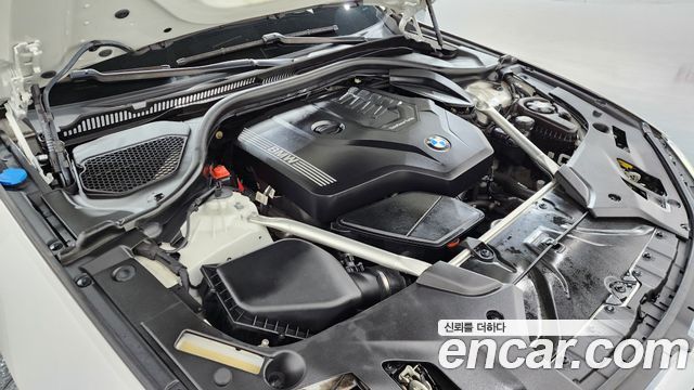 BMW 5-Series 520i M Sport