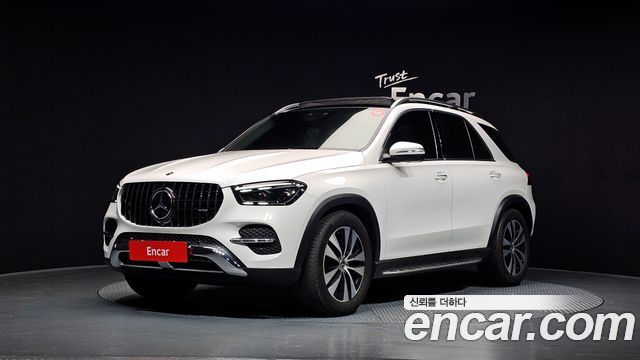 Mercedes-Benz GLE-Class GLE300d 4MATIC