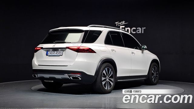 Mercedes-Benz GLE-Class GLE300d 4MATIC