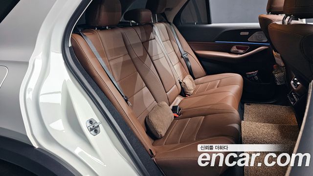 Mercedes-Benz GLE-Class GLE300d 4MATIC