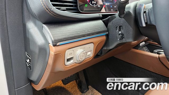 Mercedes-Benz GLE-Class GLE300d 4MATIC