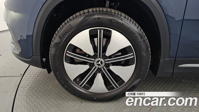 Mercedes-Benz EQA EQA250