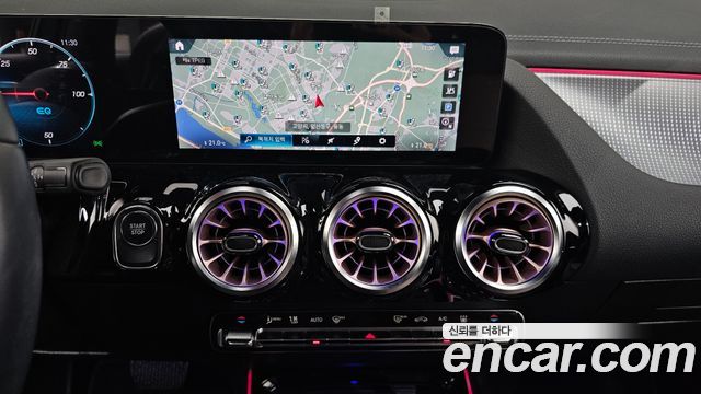 Mercedes-Benz EQA EQA250