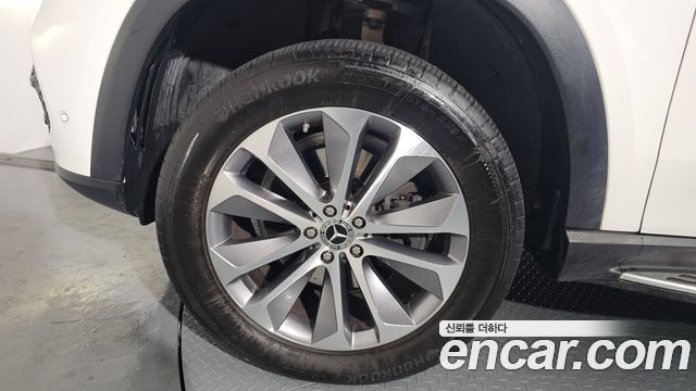 Mercedes-Benz GLE-Class GLE300d 4MATIC