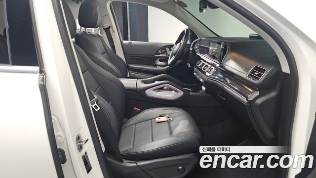 Mercedes-Benz GLE-Class GLE300d 4MATIC