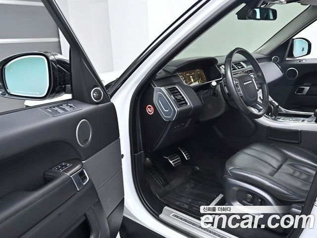 Land Rover Range Rover Sport 4.4 SDV8 HSE Dynamic