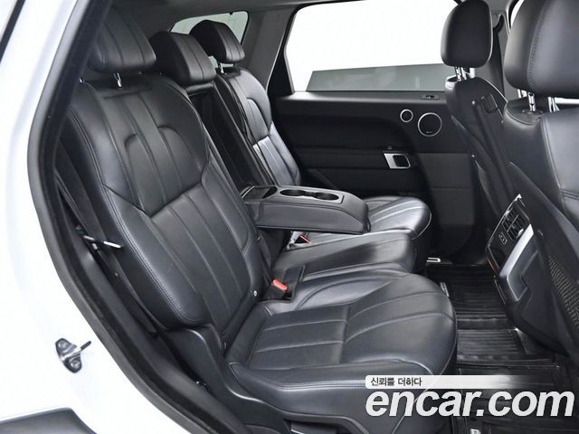 Land Rover Range Rover Sport 4.4 SDV8 HSE Dynamic