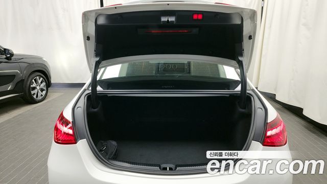Mercedes-Benz C-Class C300 AMG Line