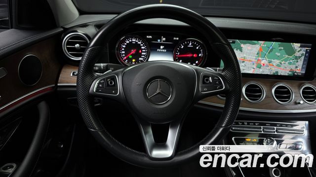 Mercedes-Benz E-Class E220d Exclusive