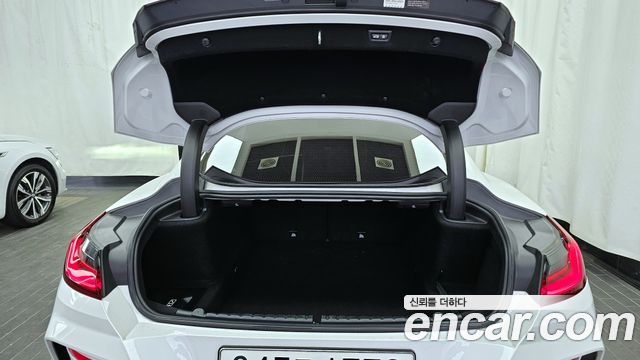 BMW 8-Series 840i xDrive M Sport First Edition Coupe